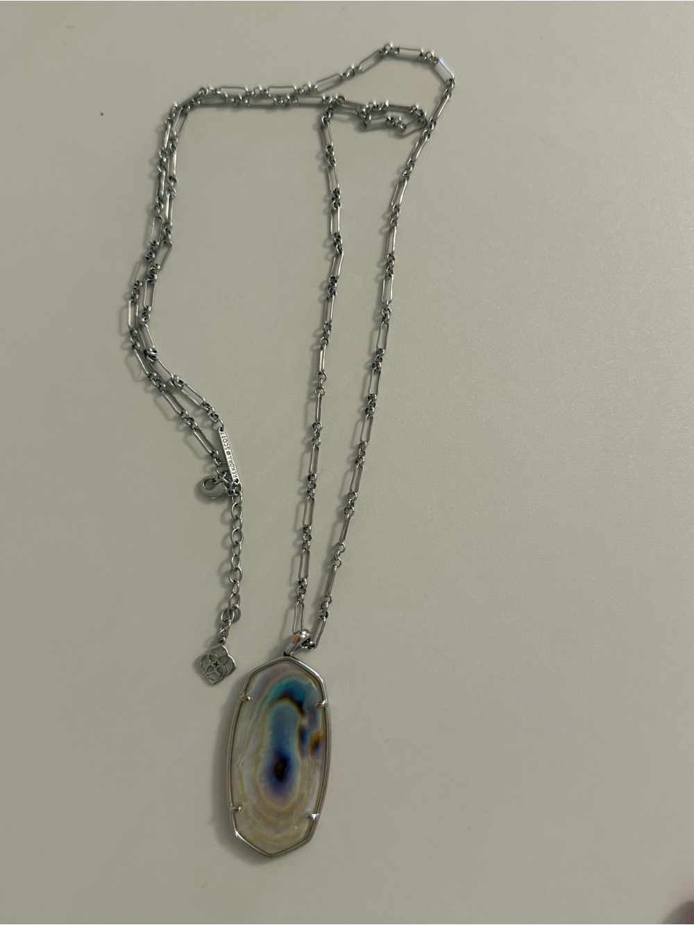 Kendra Scott Long Pendant Necklace Silver Tone Chain Abalone Shell Stone